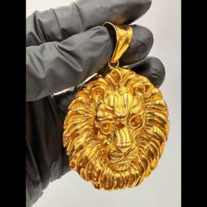 Lion head pendant 8.9g
